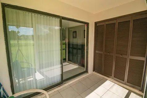 4688 Lucerne Lakes Boulevard Boulevard E Lake Worth FL 33467