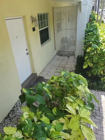 2660 NE 8th Avenue Wilton Manors FL 33334