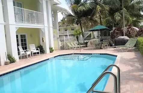 2660 NE 8th Avenue Wilton Manors FL 33334