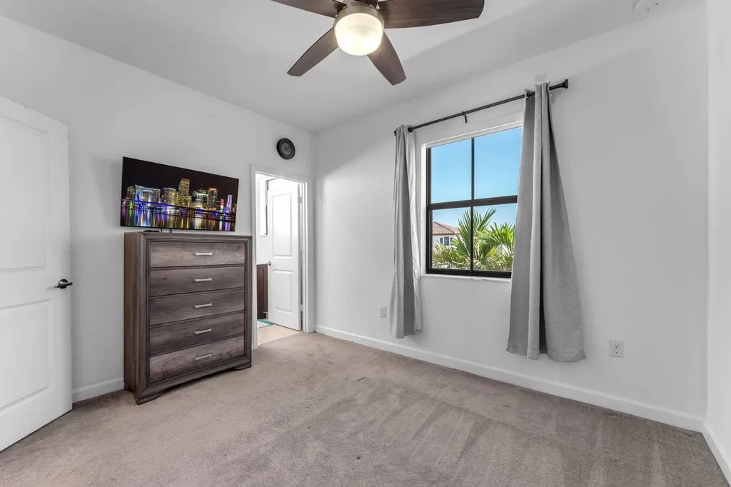 11821 SW 245th Terrace Homestead FL 33032