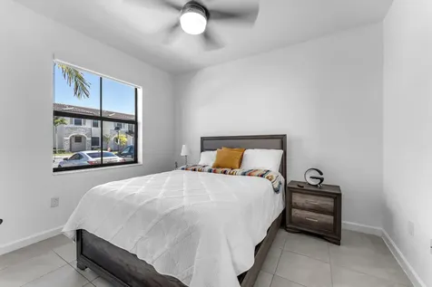 11821 SW 245th Terrace Homestead FL 33031