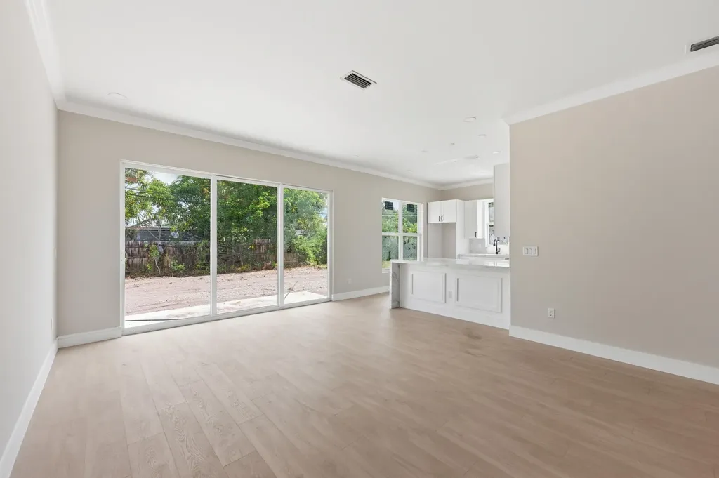 1705 NW 15th Street Fort Lauderdale FL 33311