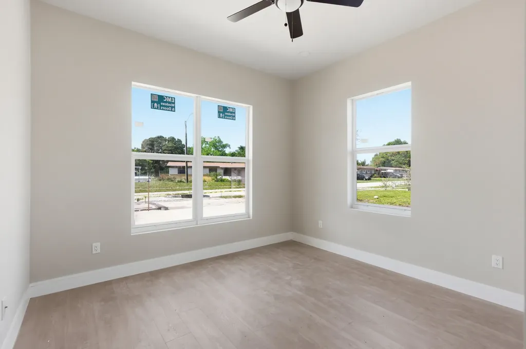 1705 NW 15th Street Fort Lauderdale FL 33311