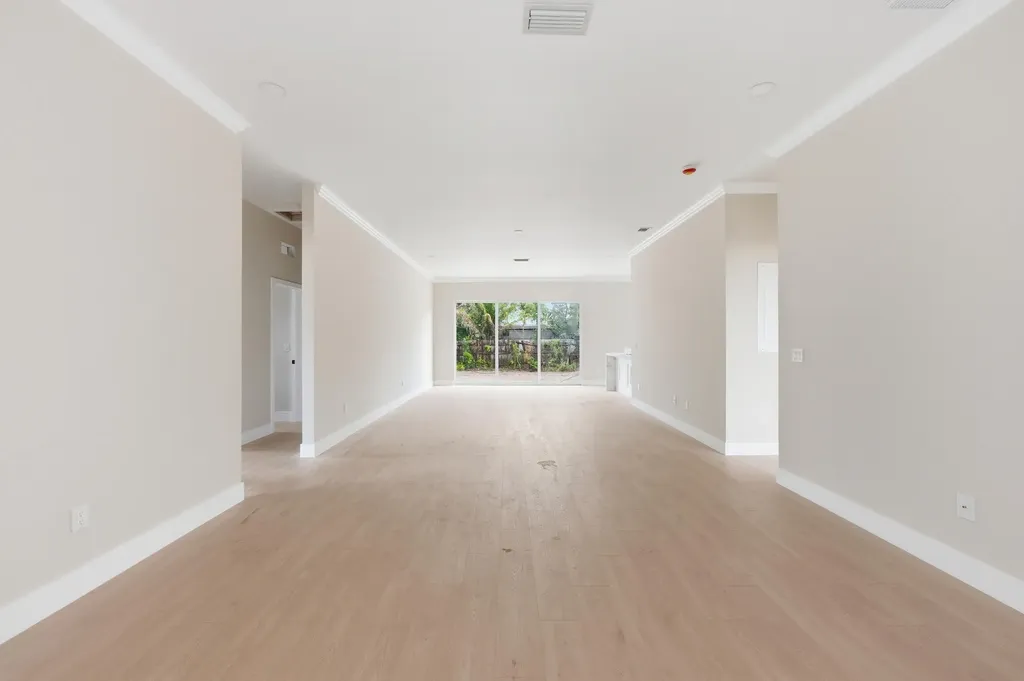 1705 NW 15th Street Fort Lauderdale FL 33311
