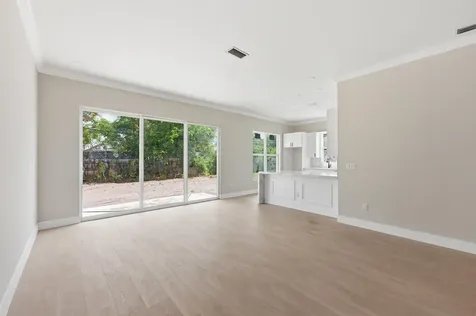 1705 NW 15th Street Fort Lauderdale FL 33311