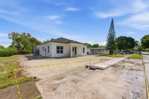 1705 NW 15th Street Fort Lauderdale FL 33311