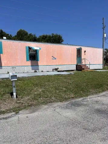 2023 Saint Lucie Boulevard Fort Pierce FL 34946