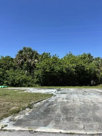 2023 Saint Lucie Boulevard Fort Pierce FL 34946