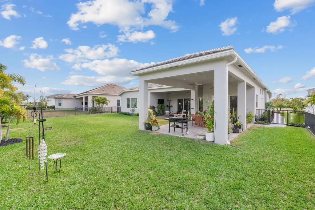 4776 Estates Circle Westlake FL 33470