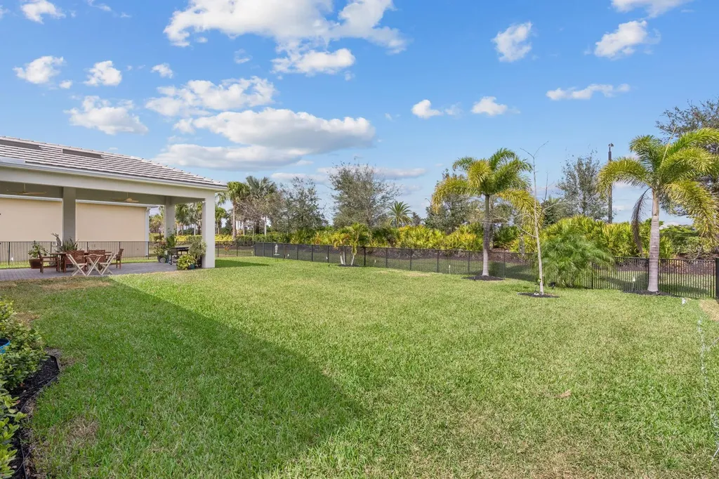 4776 Estates Circle Westlake FL 33470