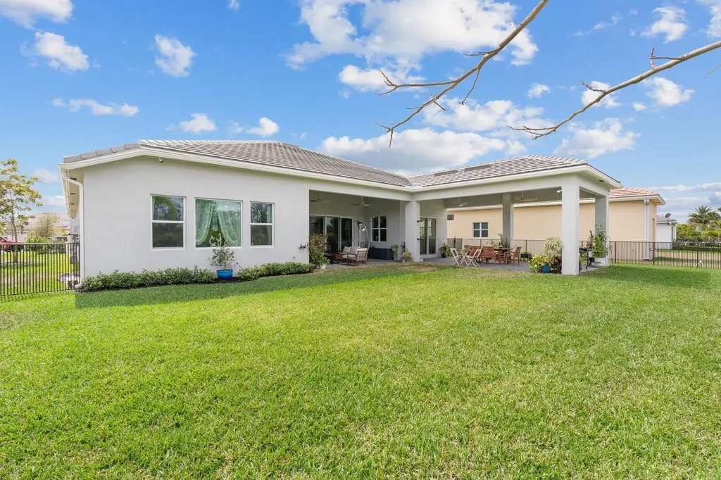 4776 Estates Circle Westlake FL 33470