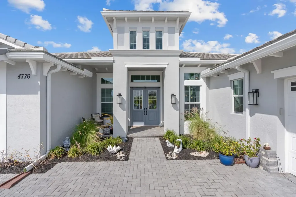 4776 Estates Circle Westlake FL 33470
