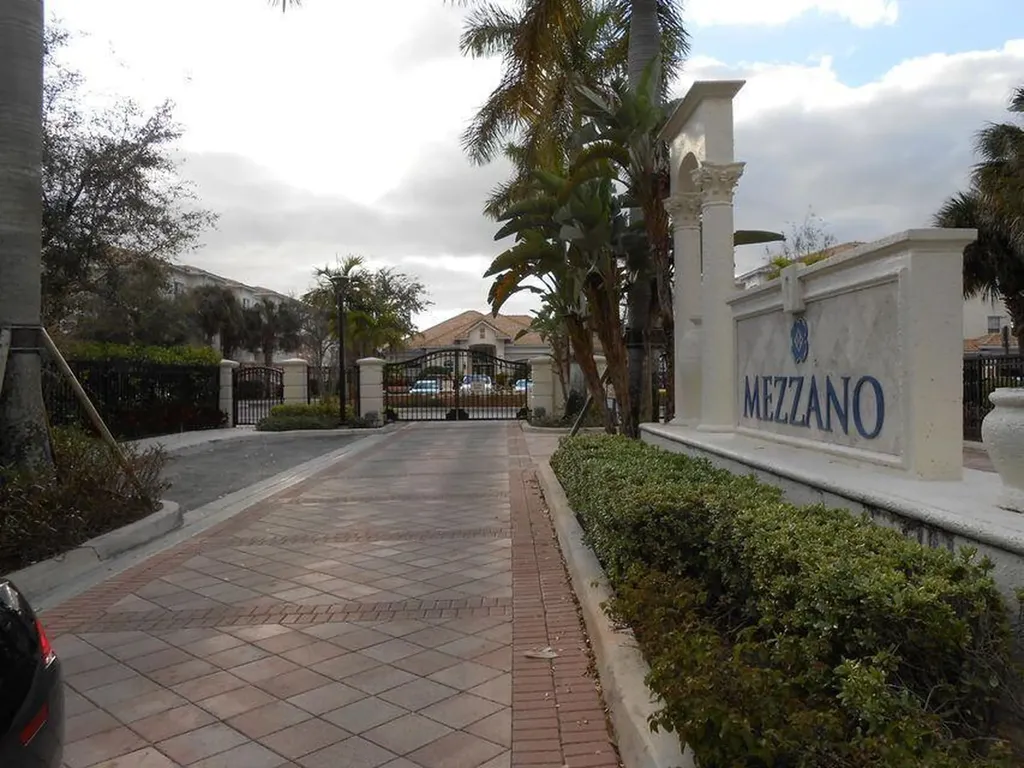 9905 Baywinds Boulevard West Palm Beach FL 33411