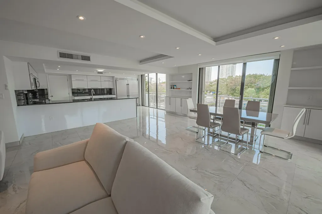 468 Golden Isle Drive Hallandale Beach FL 33009