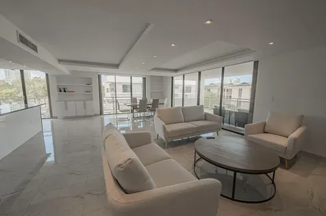 468 Golden Isle Drive Hallandale Beach FL 33009