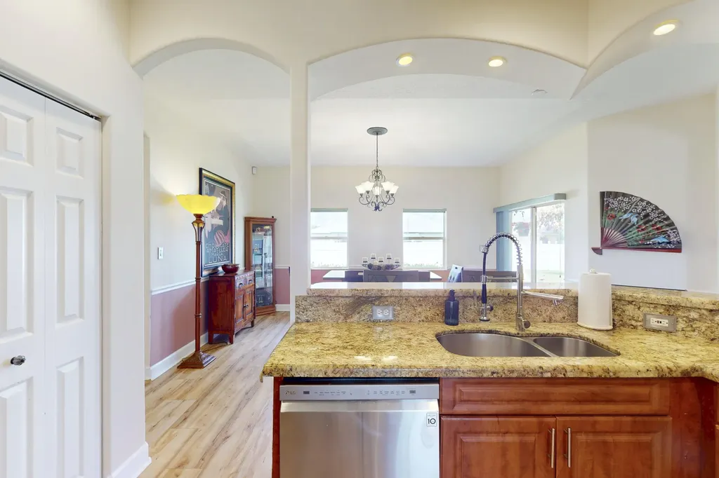 4230 SW Bachman Street Port St Lucie FL 34953