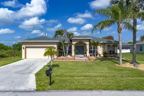 4230 SW Bachman Street Port St Lucie FL 34953