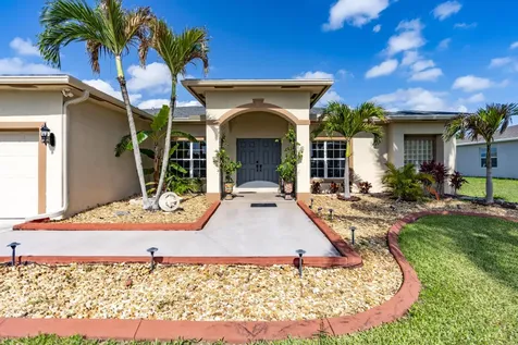 4230 SW Bachman Street Port St Lucie FL 34953
