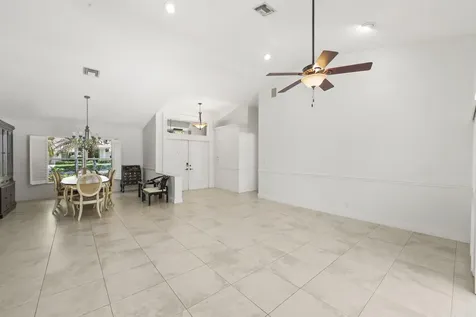 2934 San Remo Way Delray Beach FL 33445