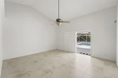 2934 San Remo Way Delray Beach FL 33445