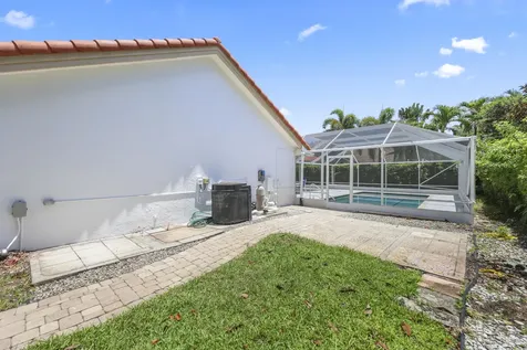 2934 San Remo Way Delray Beach FL 33445