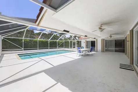 2934 San Remo Way Delray Beach FL 33445
