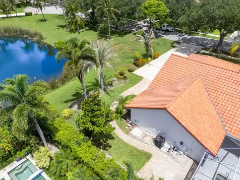 2934 San Remo Way Delray Beach FL 33445