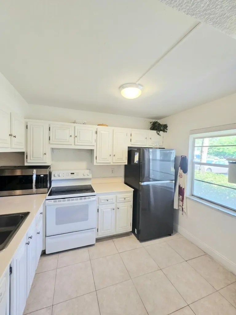 2703 Nassau Bend Coconut Creek FL 33066