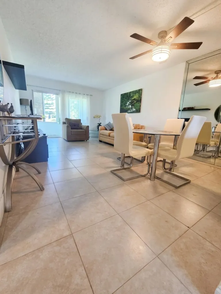 2703 Nassau Bend Coconut Creek FL 33066