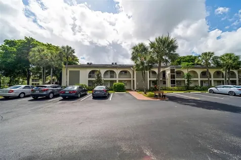 2703 Nassau Bend Coconut Creek FL 33066