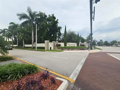 2703 Nassau Bend Coconut Creek FL 33066
