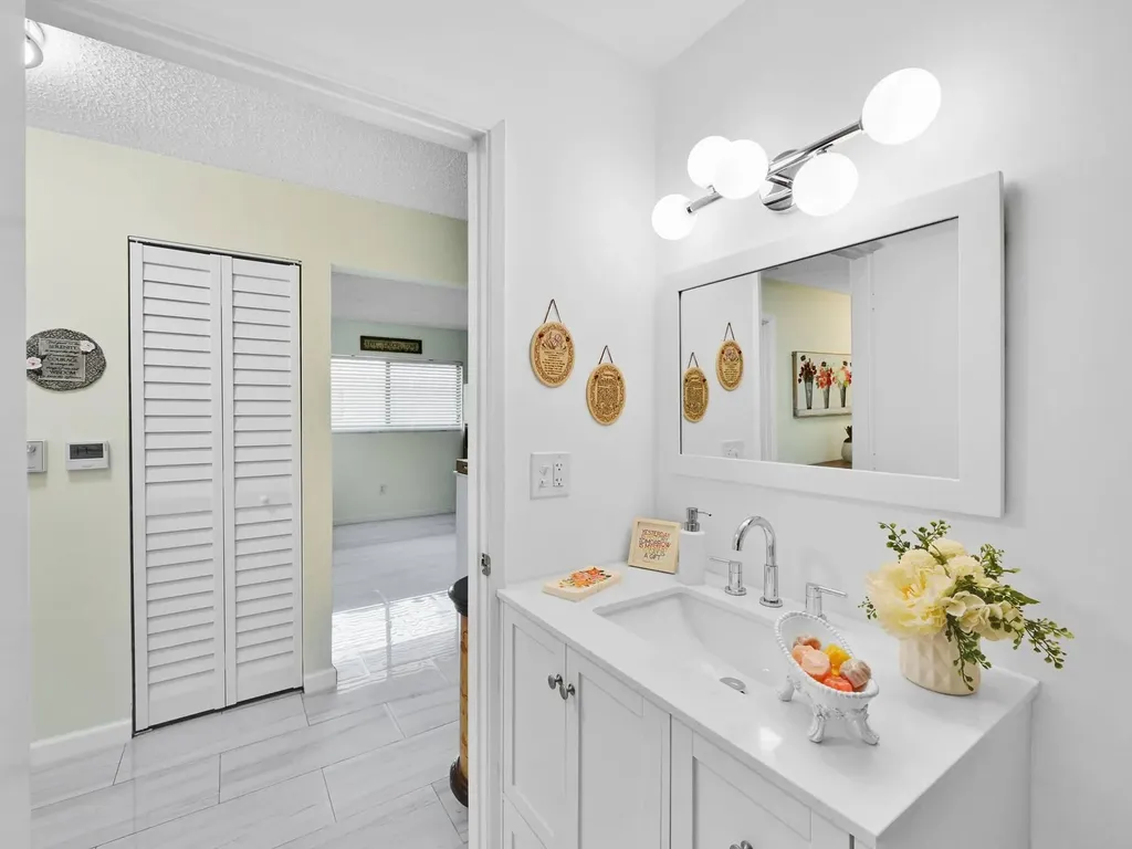 15011 Ashland Circle Delray Beach FL 33484