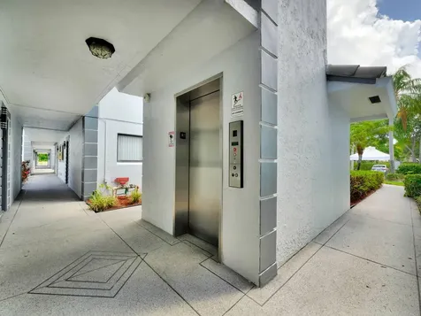 15011 Ashland Circle Delray Beach FL 33484