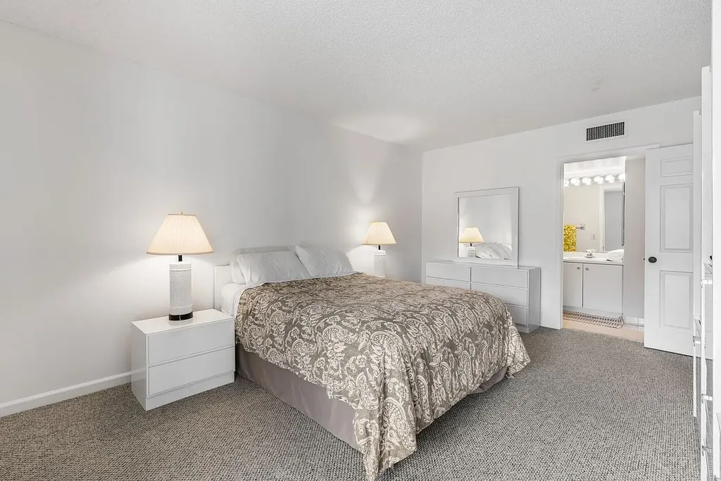 300 N Highway A1a Jupiter FL 33477