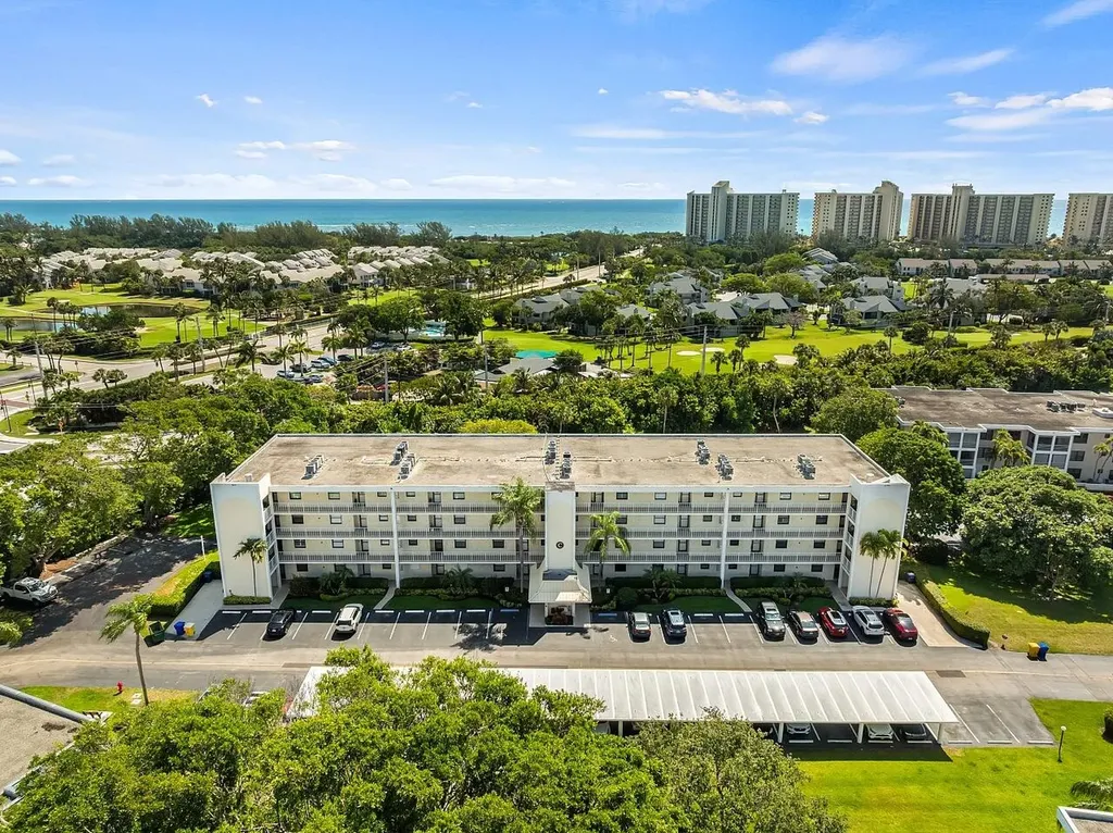 300 N Highway A1a Jupiter FL 33477