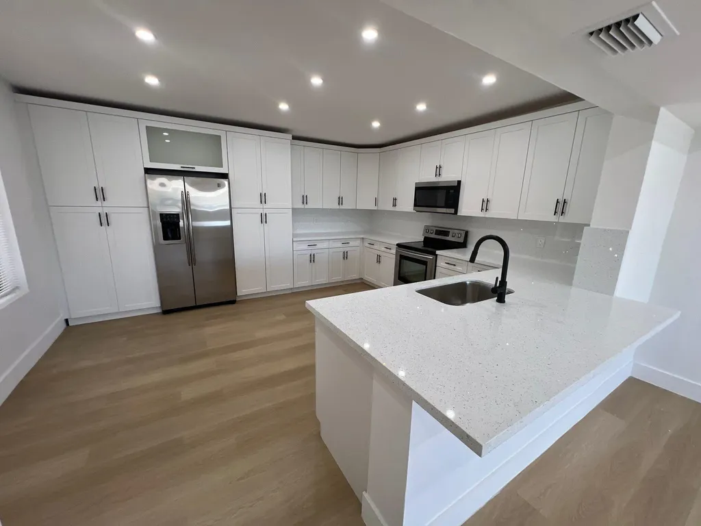 1350 NE 162nd Street North Miami Beach FL 33162
