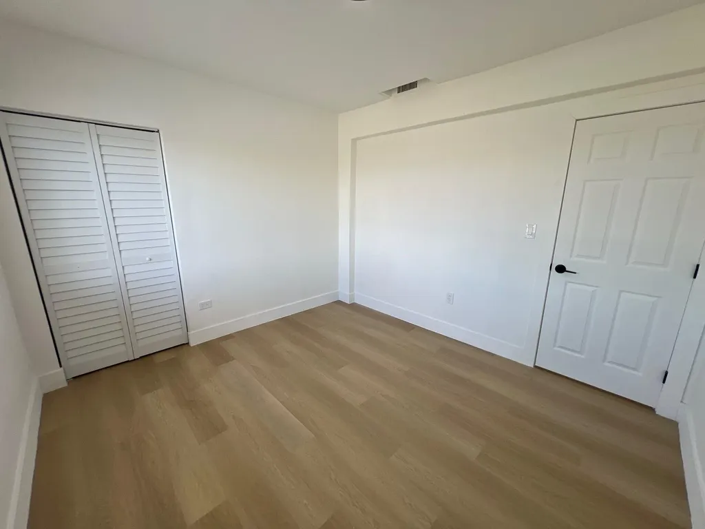 1350 NE 162nd Street North Miami Beach FL 33162