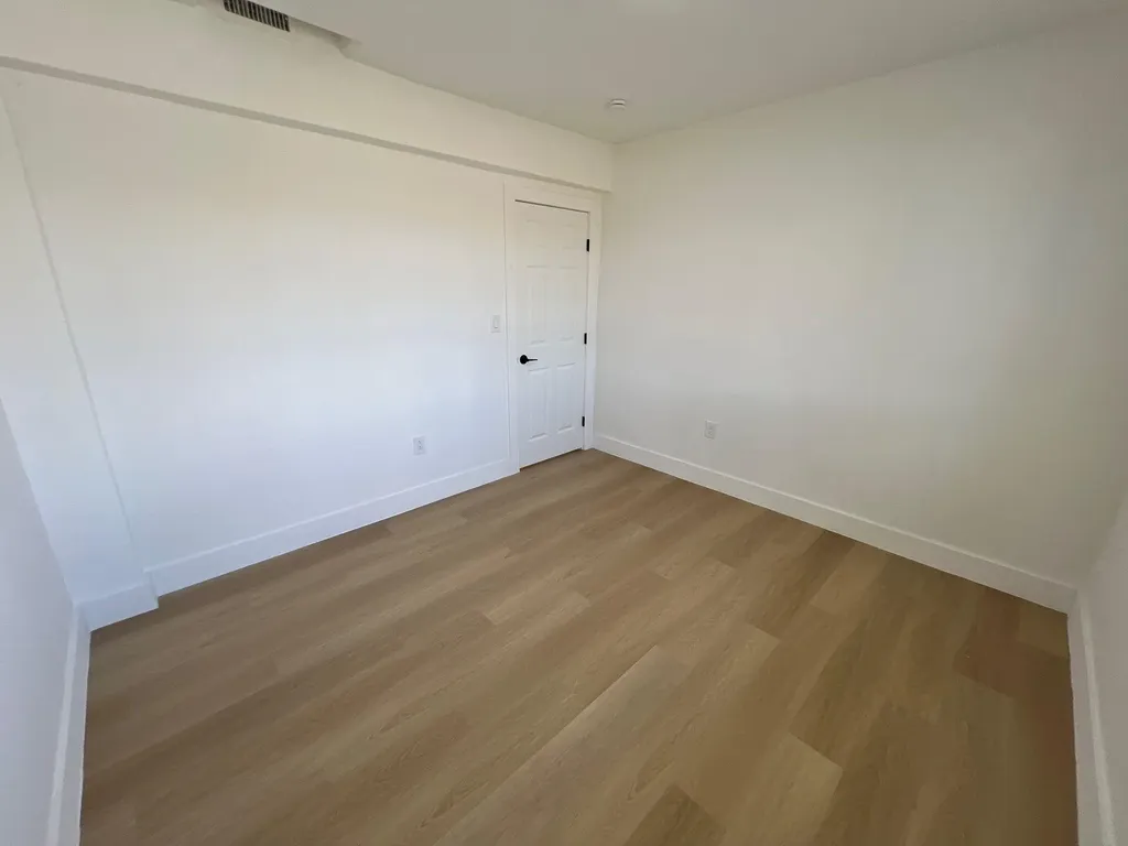1350 NE 162nd Street North Miami Beach FL 33162