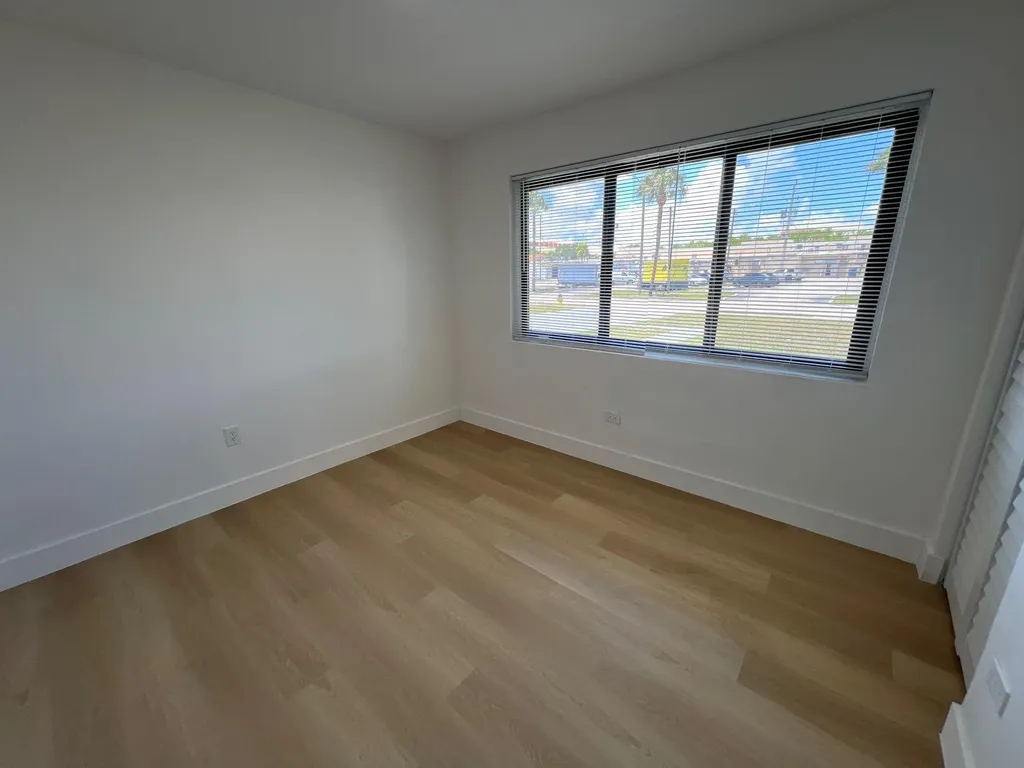 1350 NE 162nd Street North Miami Beach FL 33162