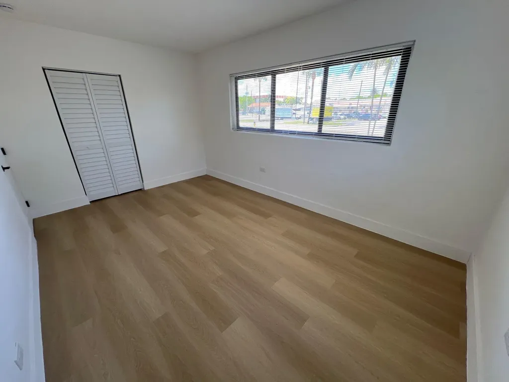 1350 NE 162nd Street North Miami Beach FL 33162