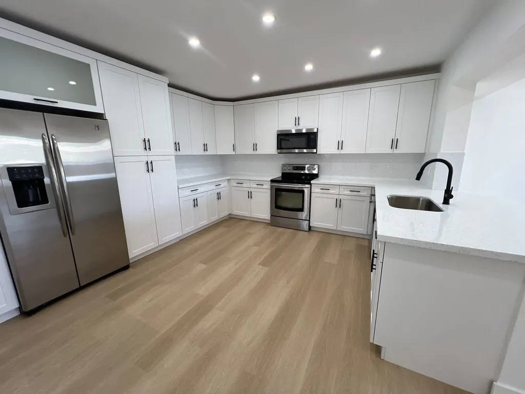 1350 NE 162nd Street North Miami Beach FL 33162