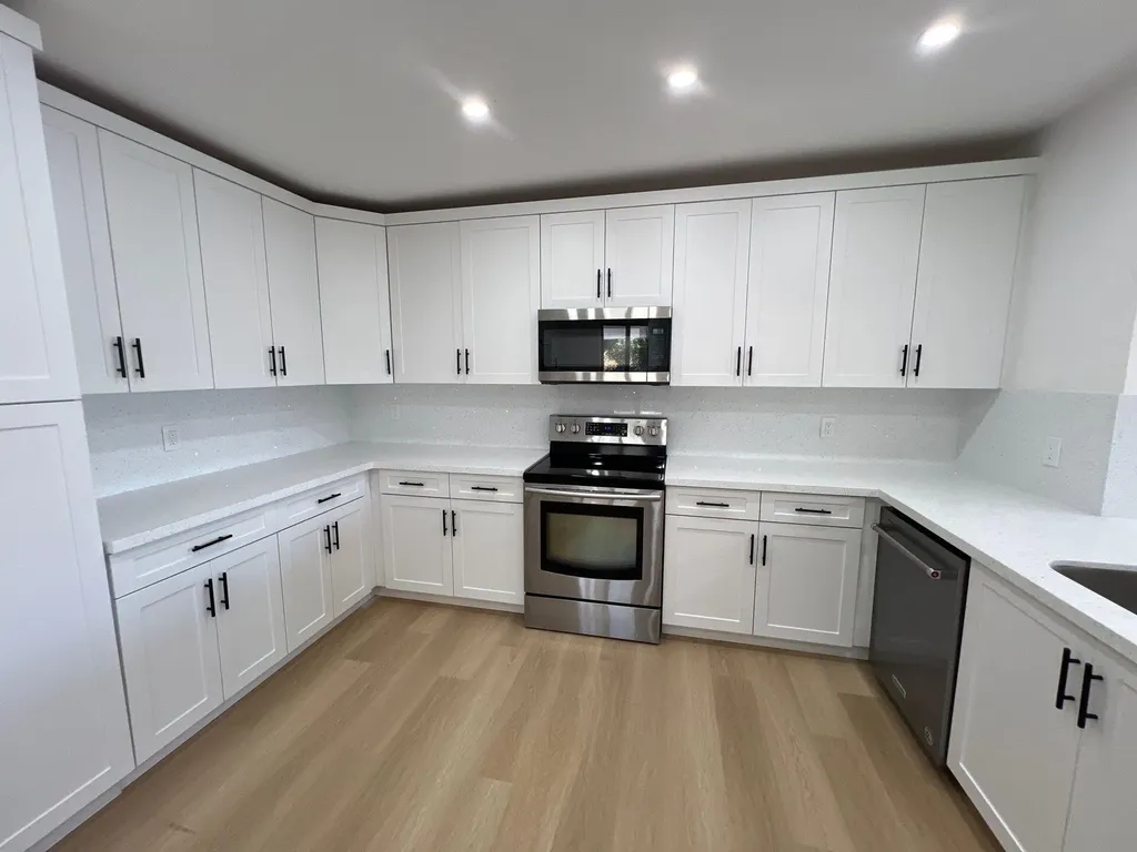 1350 NE 162nd Street North Miami Beach FL 33162