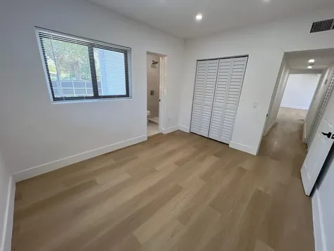 1350 NE 162nd Street North Miami Beach FL 33162