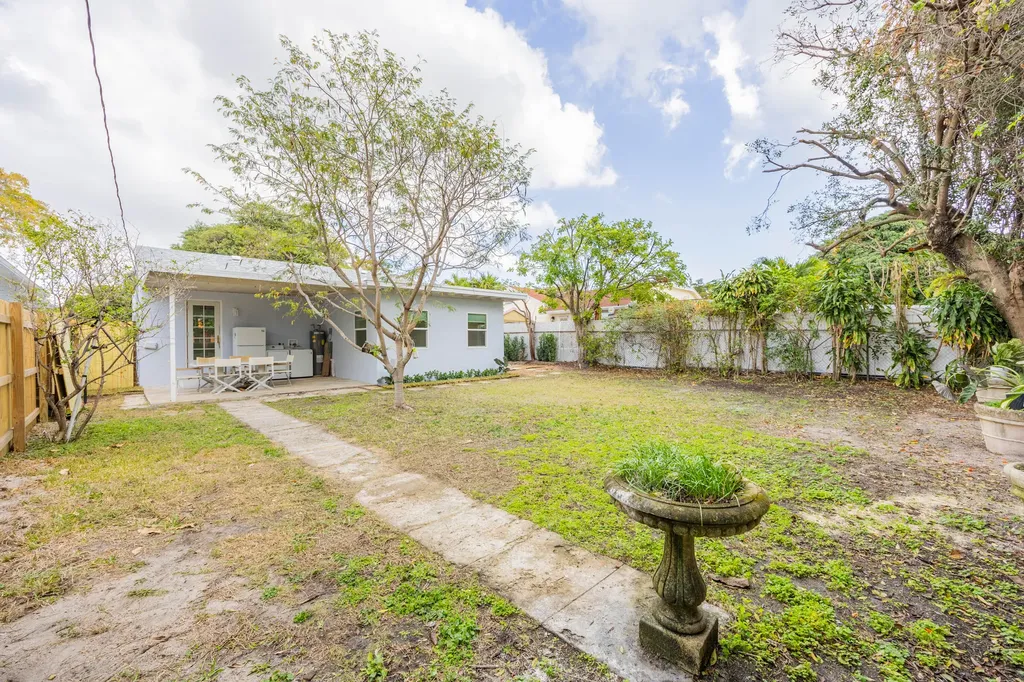 730 Winters Street West Palm Beach FL 33405