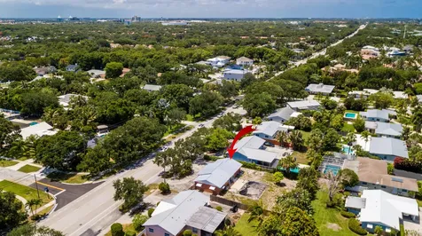 928 Prosperity Farms Road North Palm Beach FL 33408