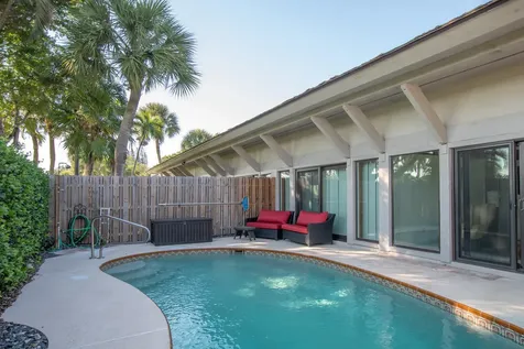 11792 Wimbledon Circle Wellington FL 33414