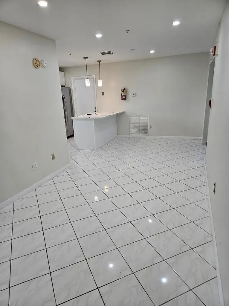 6380 NW 25th Court Sunrise FL 33313