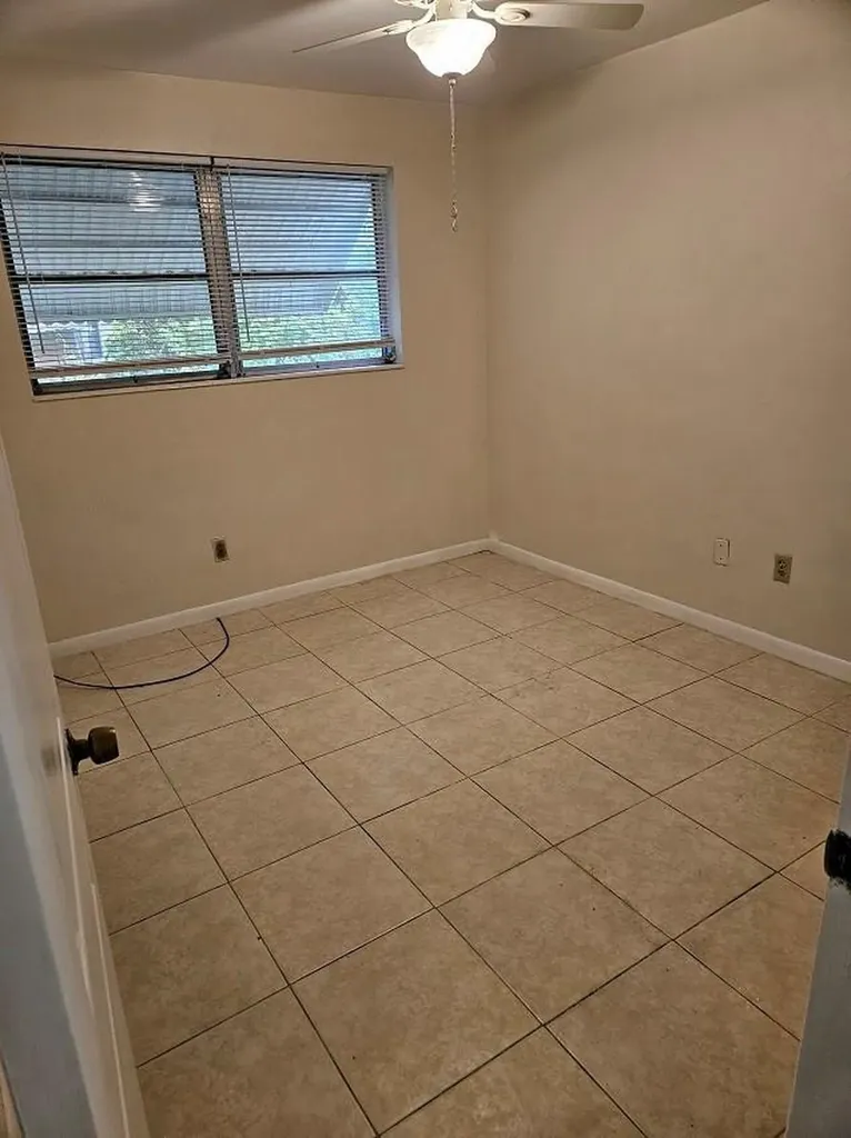 6380 NW 25th Court Sunrise FL 33313