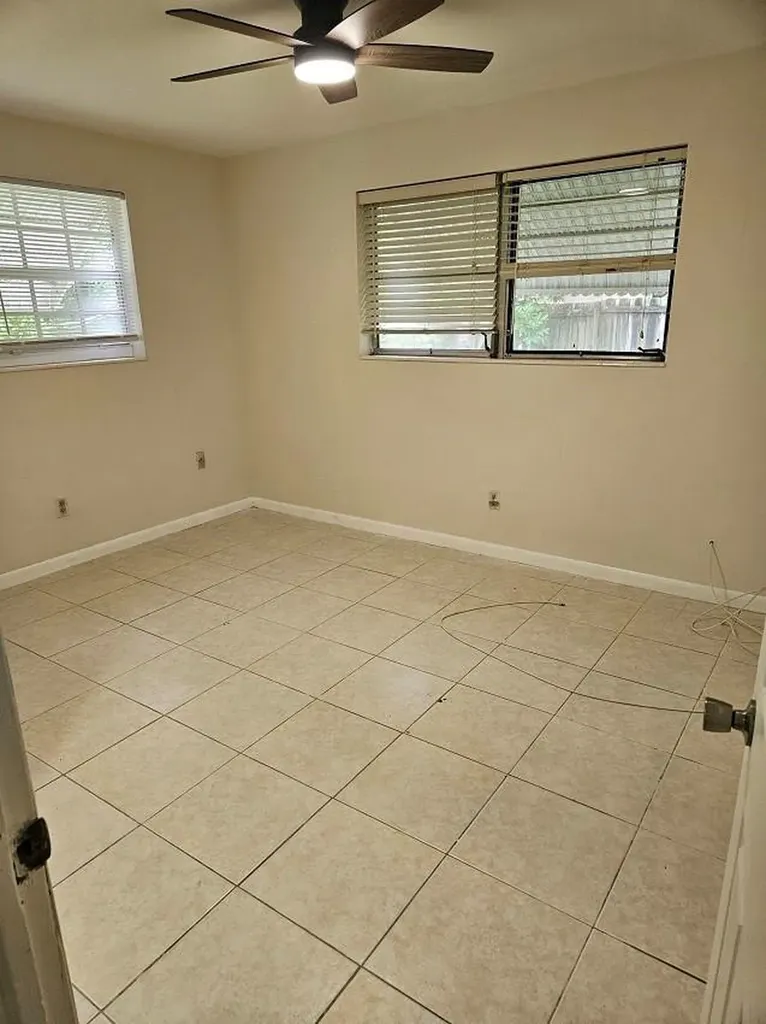 6380 NW 25th Court Sunrise FL 33313