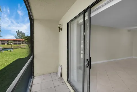 21911 Lake Forest Circle Boca Raton FL 33433